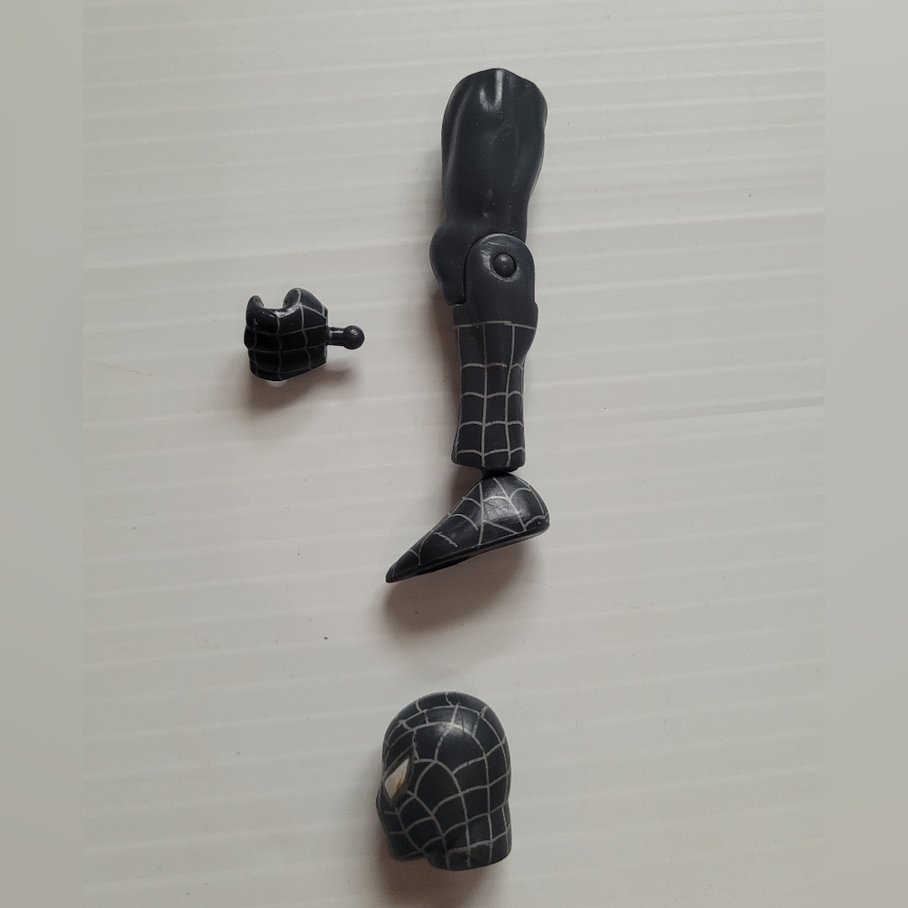 Mega Bloks Spider-Man 3: Black-Suited Spider-Man Magnetic HEAD, LEG, HAND ONLY!!